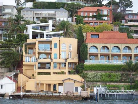 C:\Documents and Settings\Genie\My Documents\My Pictures\Harbor Tour\Picture 063.jpg