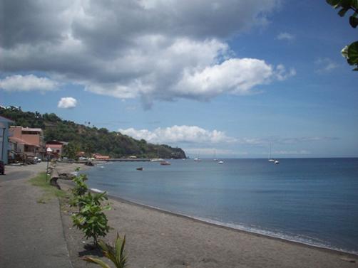 C:\Users\Public\Pictures\Kodak Pictures\April 2010\100_2100.jpg