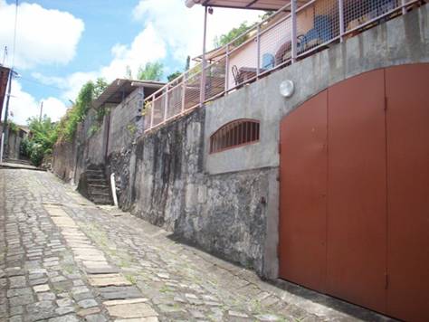 C:\Users\Public\Pictures\Kodak Pictures\April 2010\100_2117.jpg