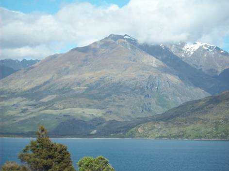 C:\Documents and Settings\Genie\My Documents\My Pictures\south island\south island 125.jpg